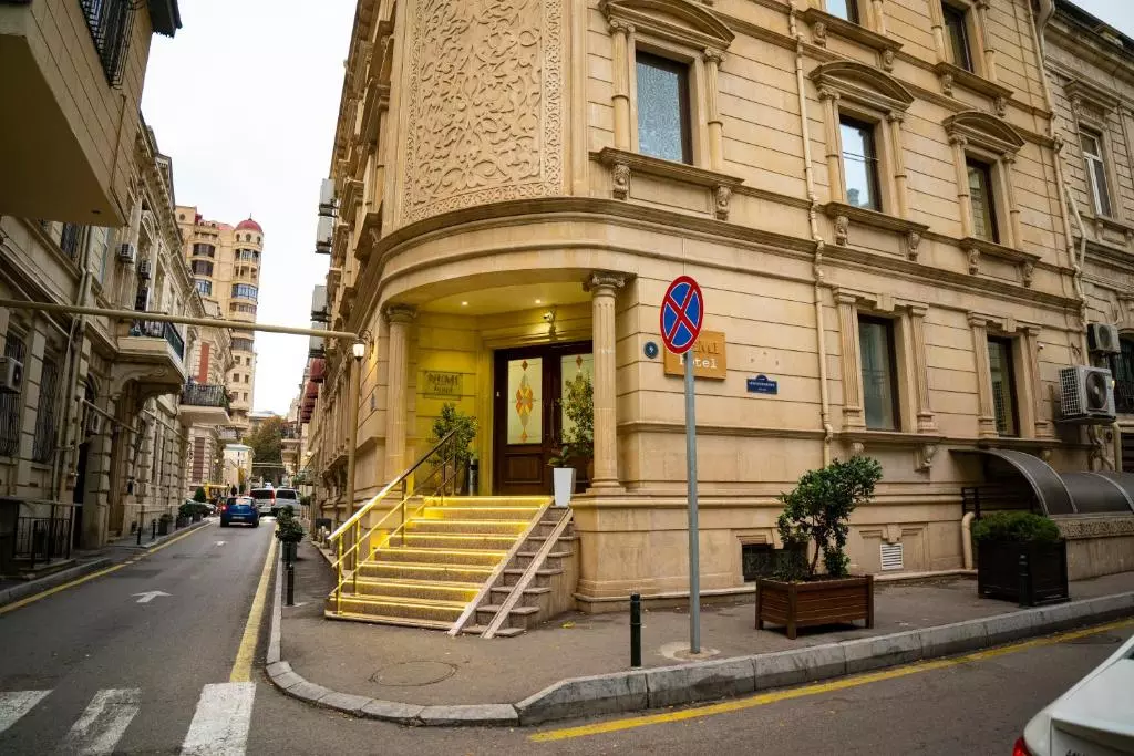 هتل نمی باکو